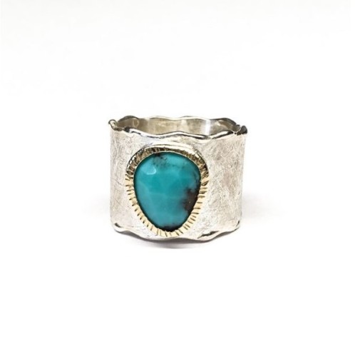 Pierścionek szeroki z turkusem oprawionym w złoto